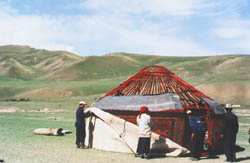 Les peuples nomades d'Asie Centrale : Kirghizie, Mongolie